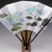 飾り扇子（カワホリ）金銀砂子地 紫陽花・雨