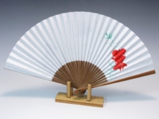 夏扇子（女性用）パール地 金魚 手描き | 京都扇子の山武扇舗
