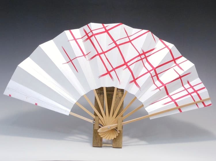舞扇子（白竹）白地・色格子・赤